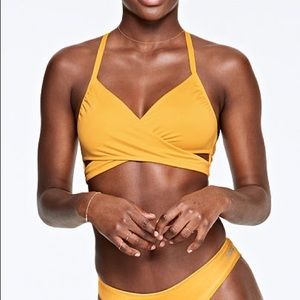 VS Pink Bodywrap